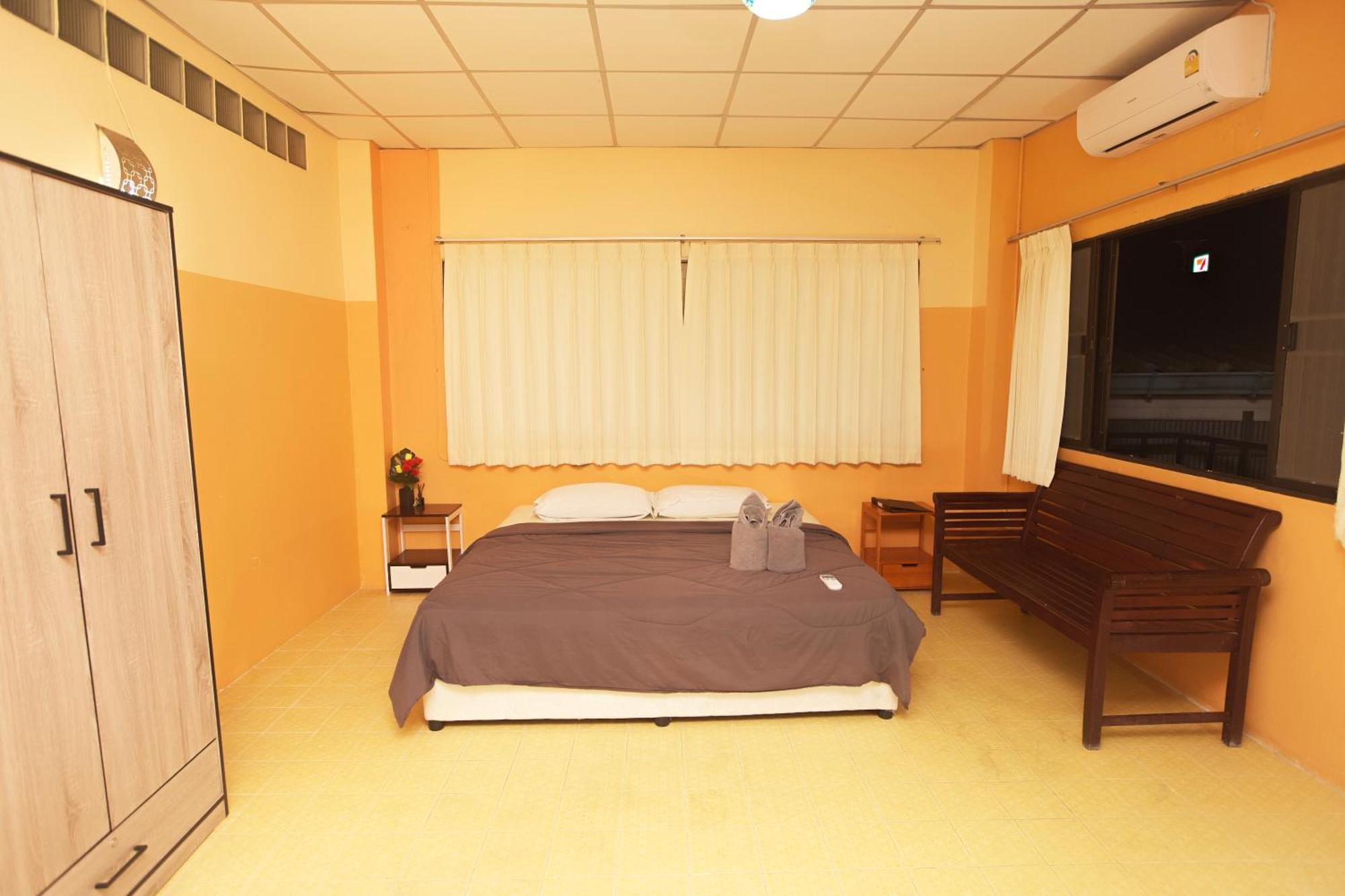 Holiday Phangan - Hostel & Bar トンサラ エクステリア 写真